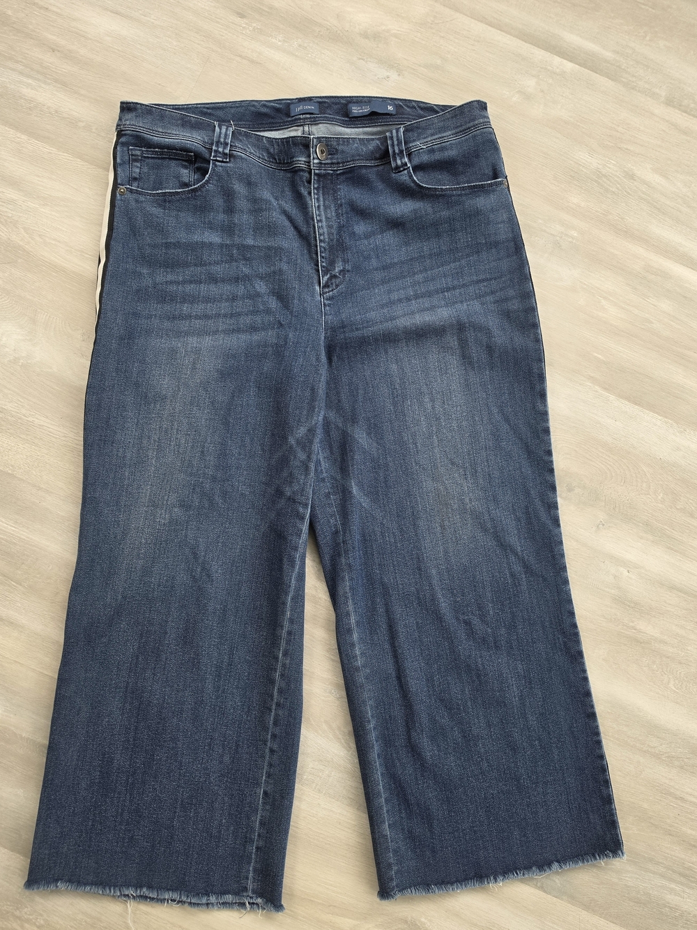 J Jill High Rise Wide Leg Crop Jeans Size 16